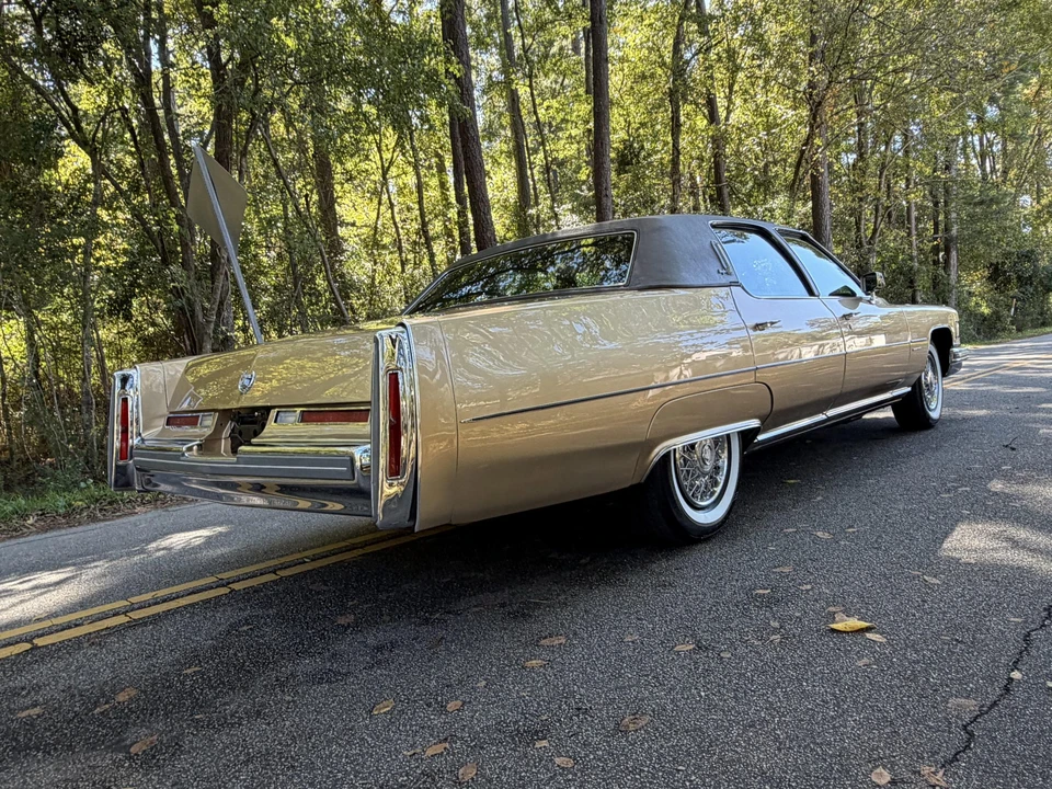 1976 Cadillac Sixty Special - Image 10 of 31