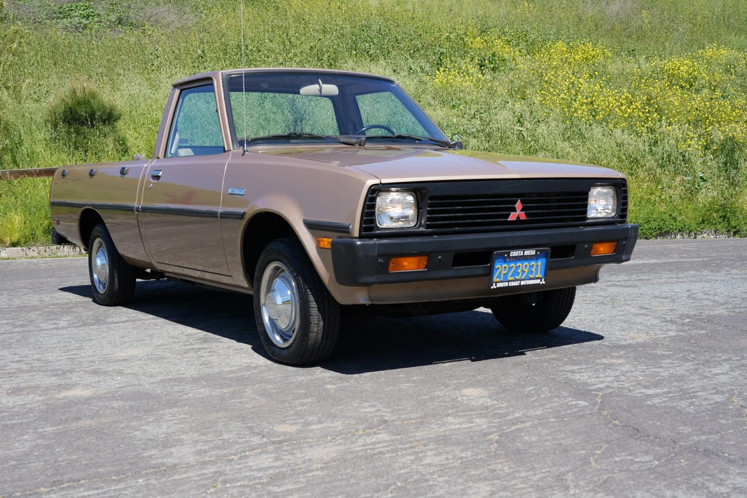 1985 Mitsubishi Triton 2nd Gen - Image 8 of 31