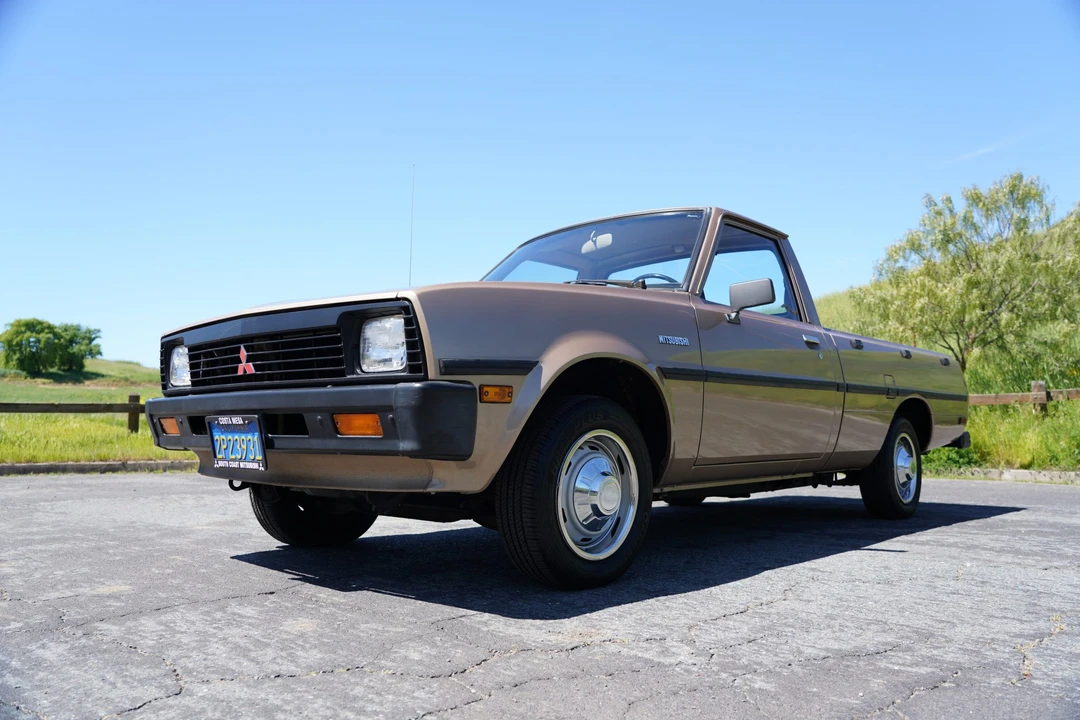 1985 Mitsubishi Triton 2nd Gen - Image 29 of 31