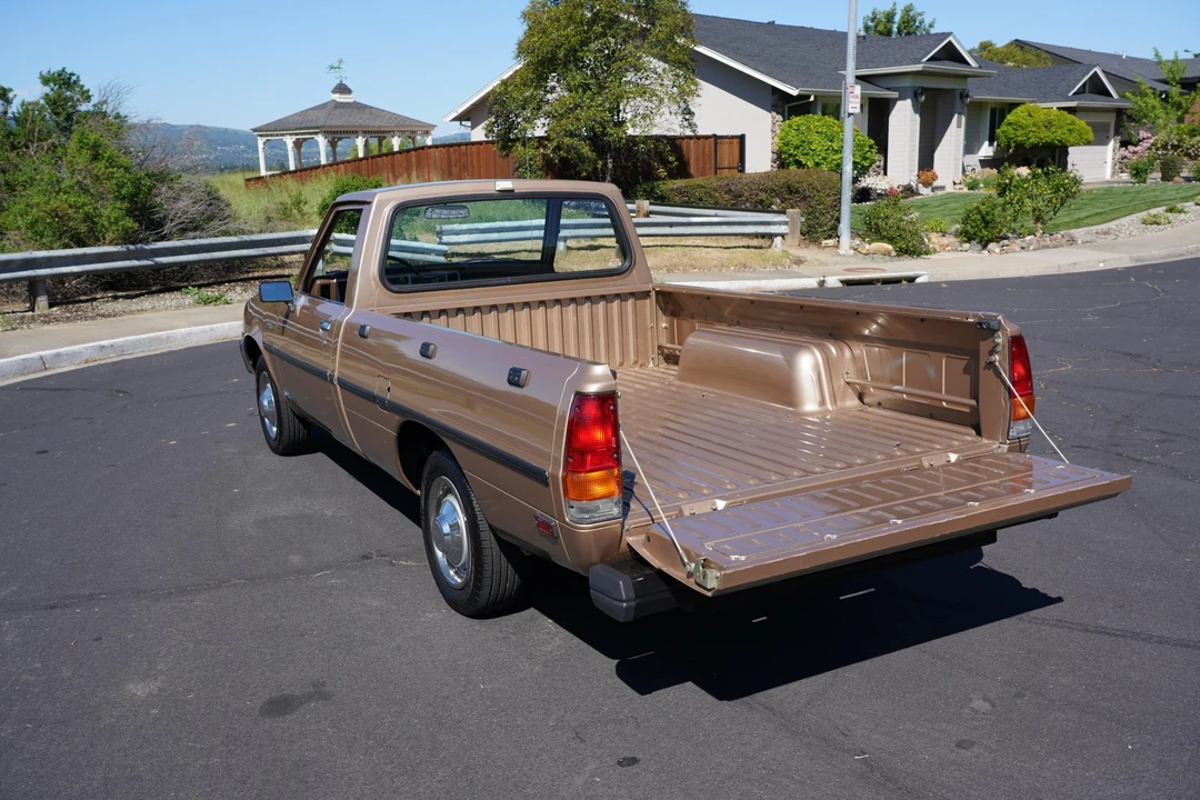 1985 Mitsubishi Triton 2nd Gen - Image 22 of 31