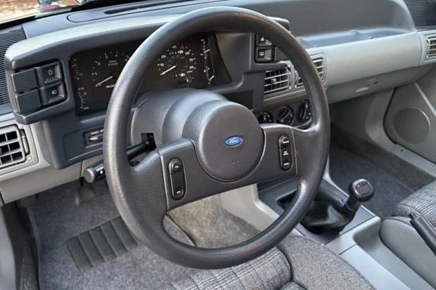 1989 Ford Mustang GT 3rd Gen - Image 5 of 8