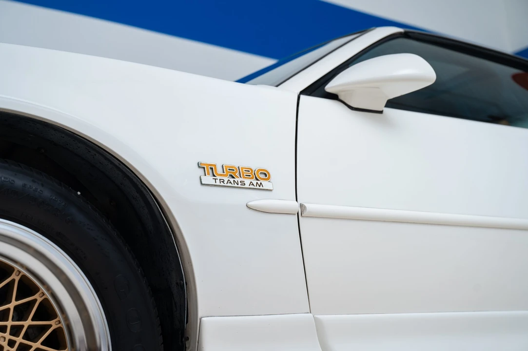 1989 Pontiac Firebird Trans Am 3rd Gen - Image 30 of 31