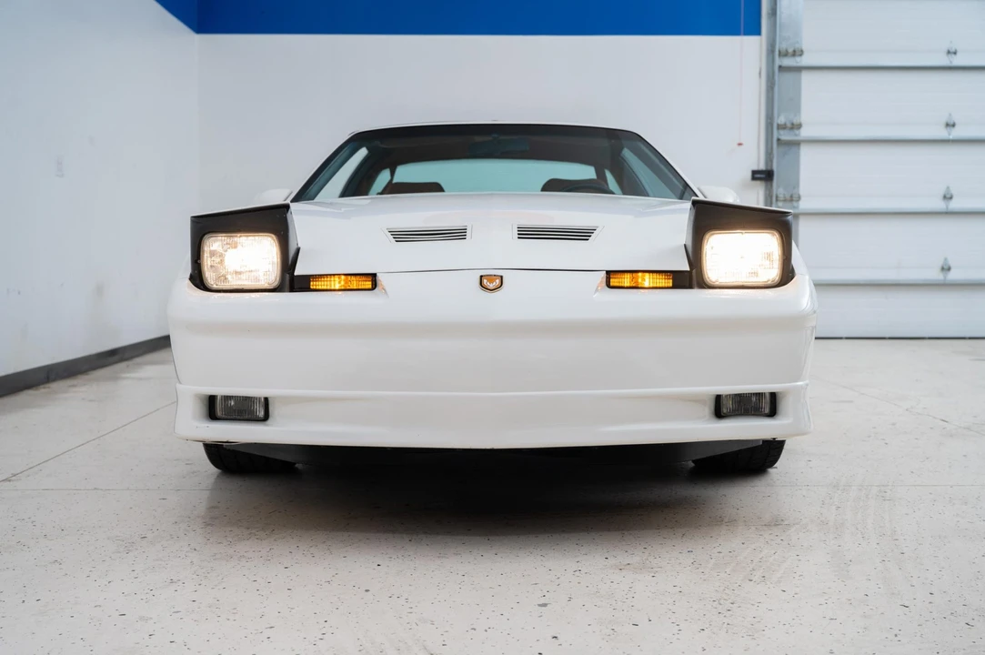 1989 Pontiac Firebird Trans Am 3rd Gen - Image 18 of 31