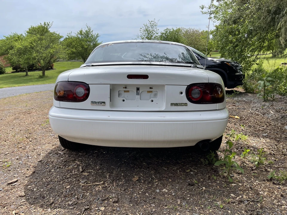 1990 Mazda NA MX-5 Miata - Image 6 of 31