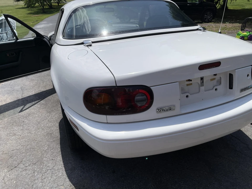 1990 Mazda NA MX-5 Miata - Image 26 of 31
