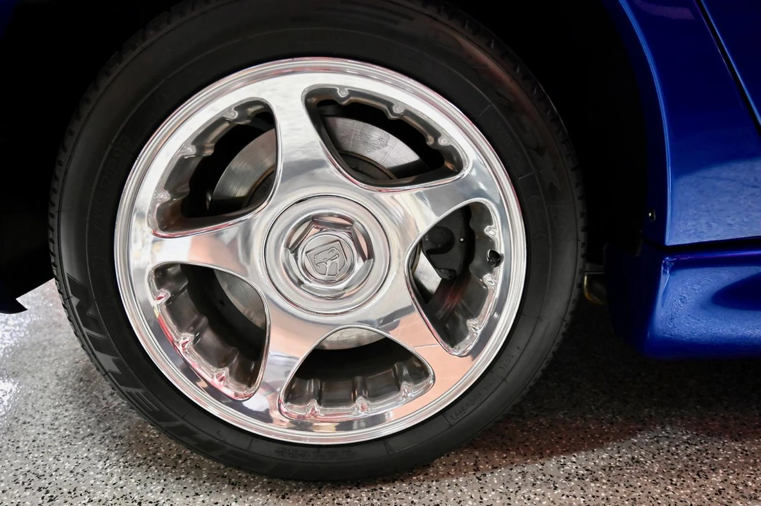 1997 Dodge Viper GTS 2nd Gen - Image 25 of 31
