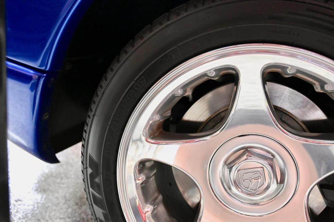 1997 Dodge Viper GTS 2nd Gen - Image 26 of 31