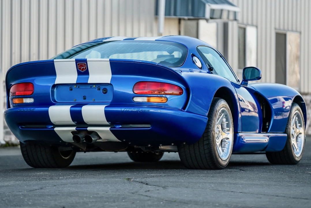 1997 Dodge Viper GTS 2nd Gen - Image 5 of 31