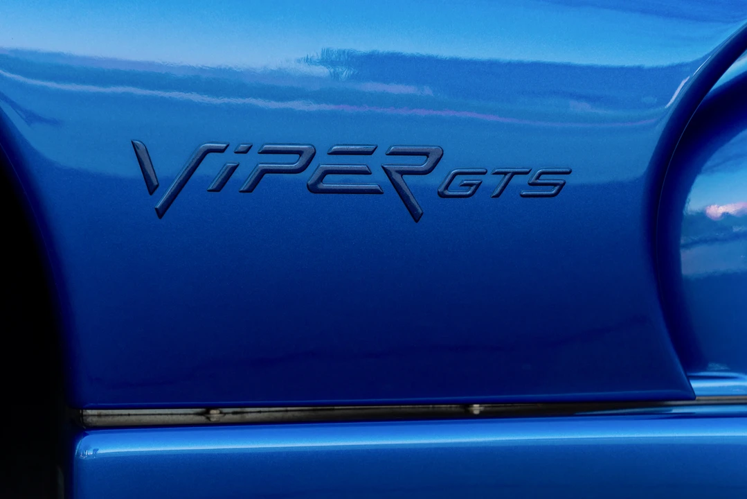 1997 Dodge Viper GTS 2nd Gen - Image 11 of 31