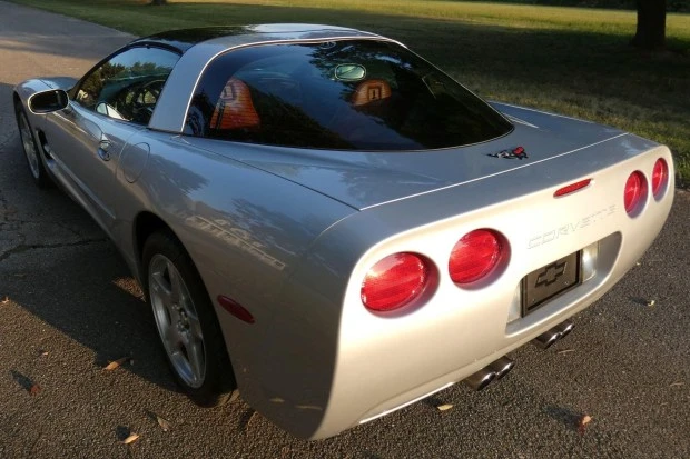 1998 Chevrolet Corvette C5 - Image 2 of 8