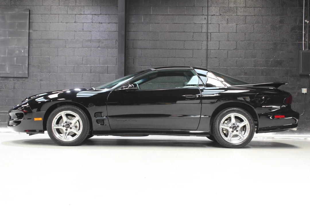 1998 Pontiac Firebird Trans Am 4th Gen - Image 16 of 31