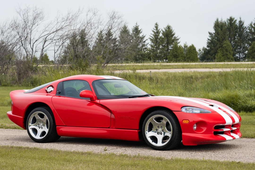 2000 Dodge Viper GTS 2nd Gen - Image 22 of 31