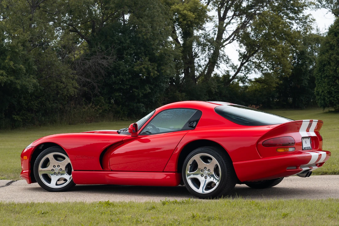 2000 Dodge Viper GTS 2nd Gen - Image 8 of 31