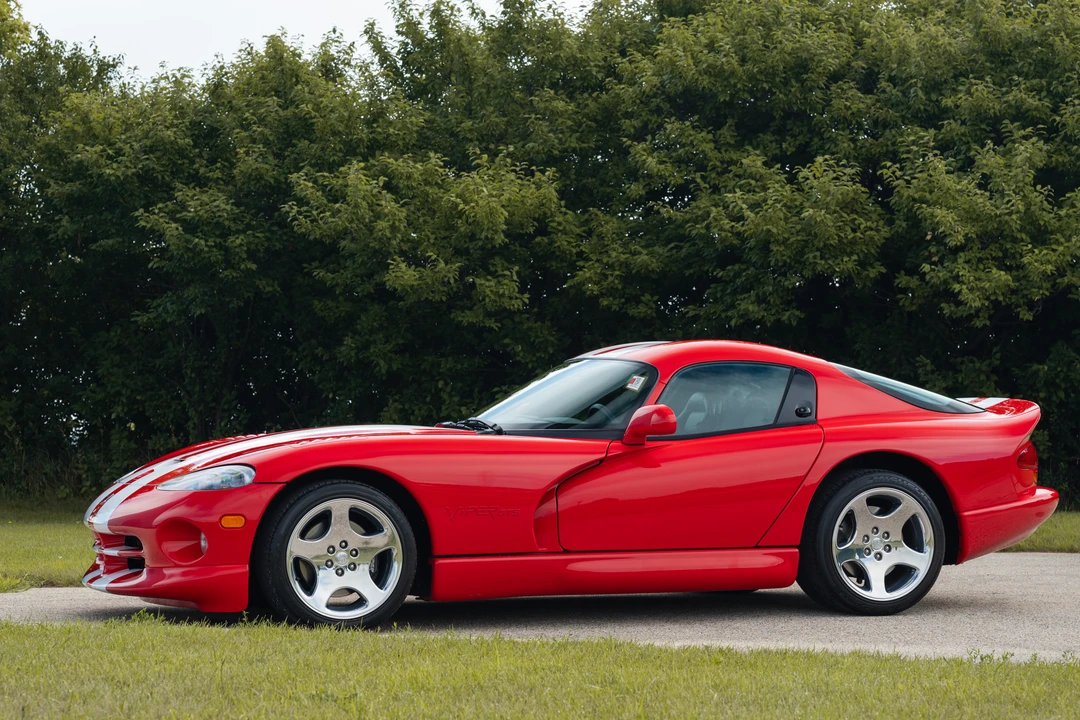 2000 Dodge Viper GTS 2nd Gen - Image 4 of 31