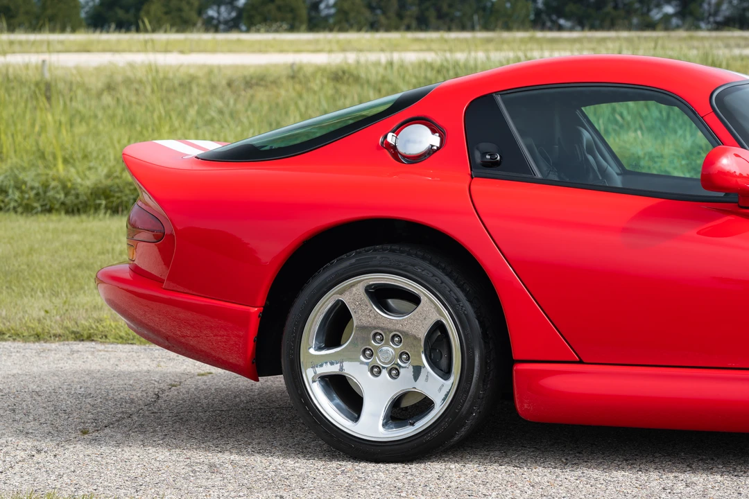 2000 Dodge Viper GTS 2nd Gen - Image 31 of 31