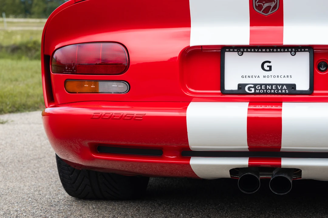 2000 Dodge Viper GTS 2nd Gen - Image 29 of 31