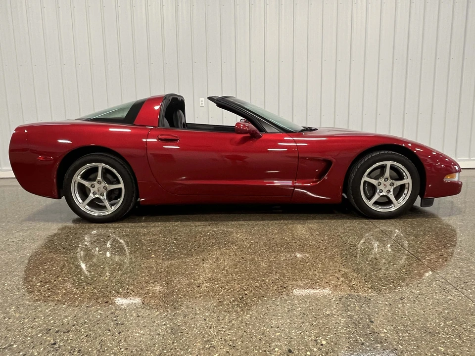 2001 Chevrolet Corvette C5 - Image 30 of 31