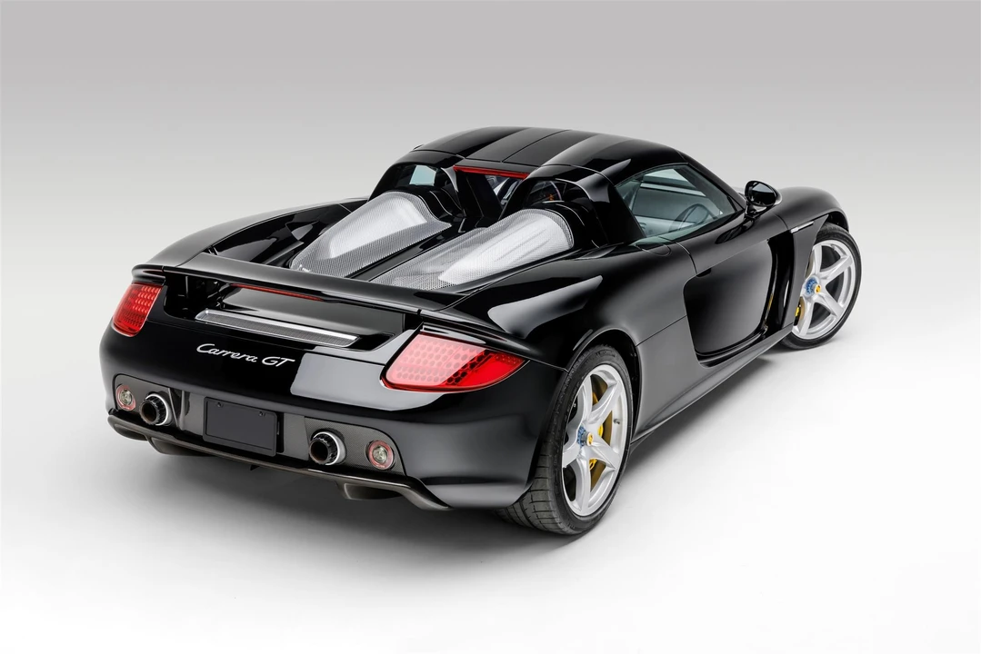 2005 Porsche Carrera GT - Image 19 of 31