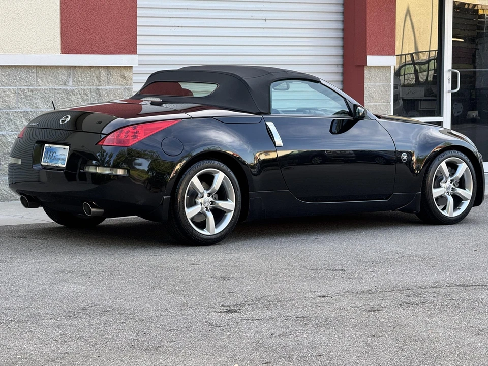 2007 Nissan 350Z 5th Gen - Image 25 of 31
