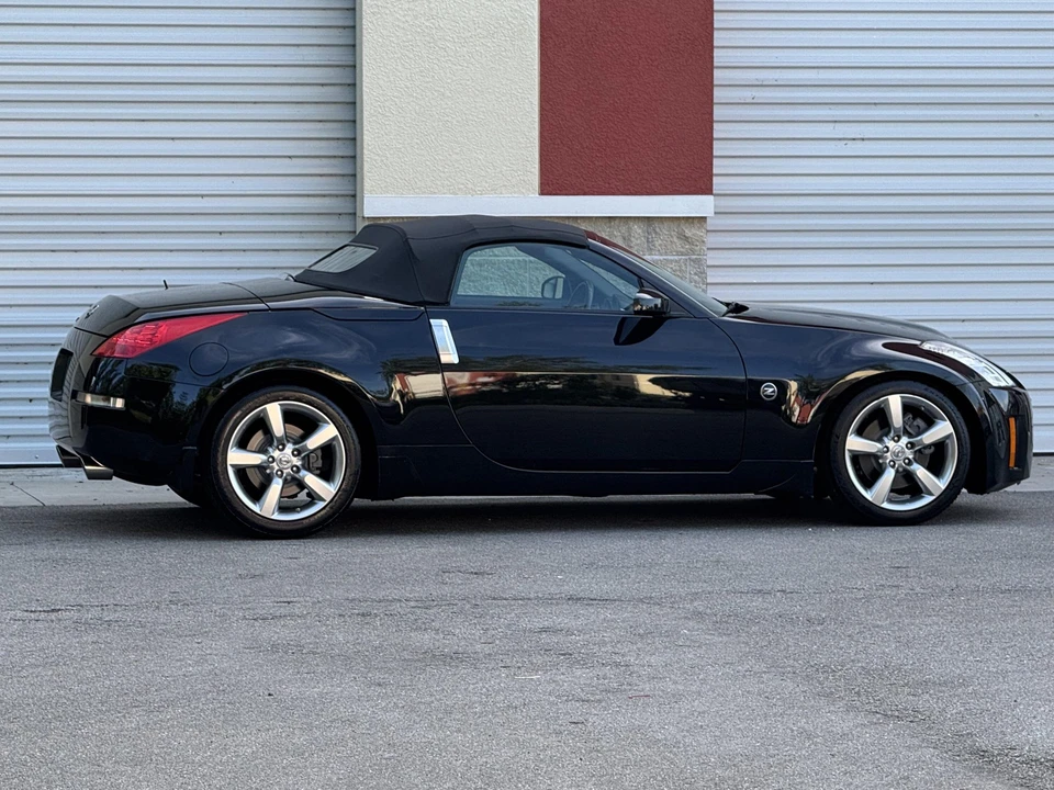2007 Nissan 350Z 5th Gen - Image 23 of 31