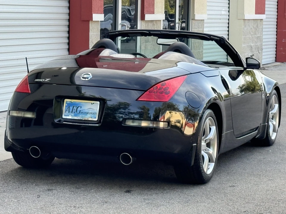 2007 Nissan 350Z 5th Gen - Image 9 of 31