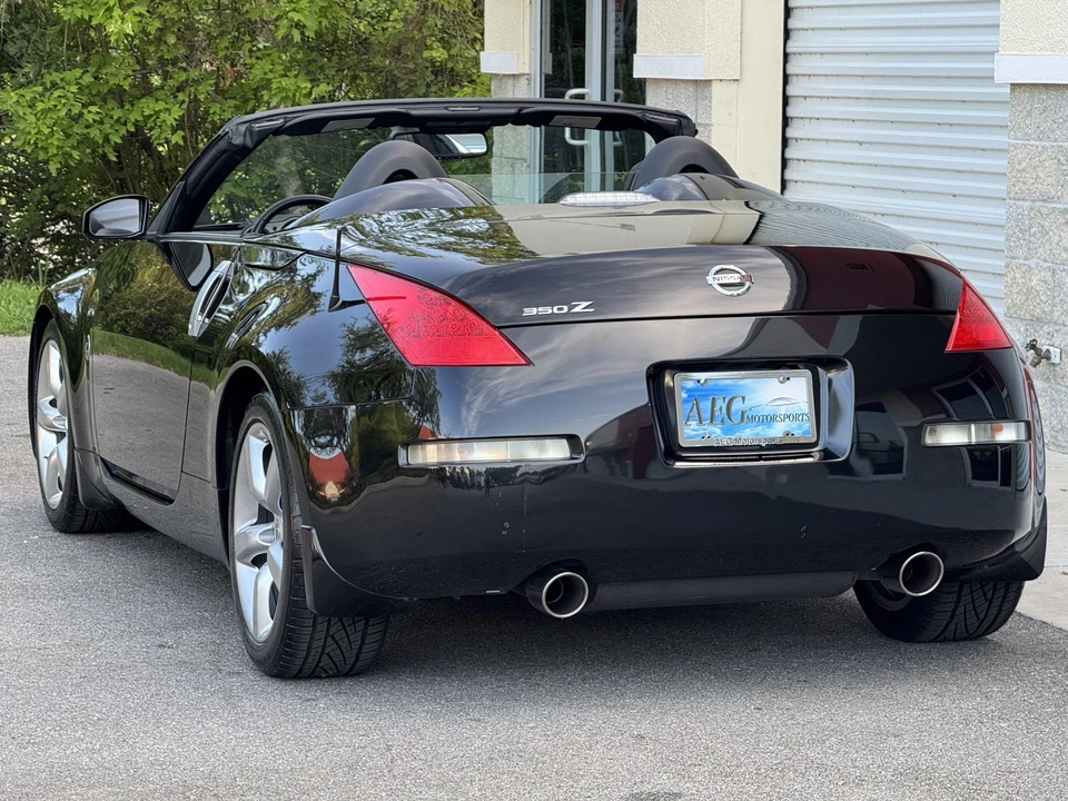 2007 Nissan 350Z 5th Gen - Image 11 of 31