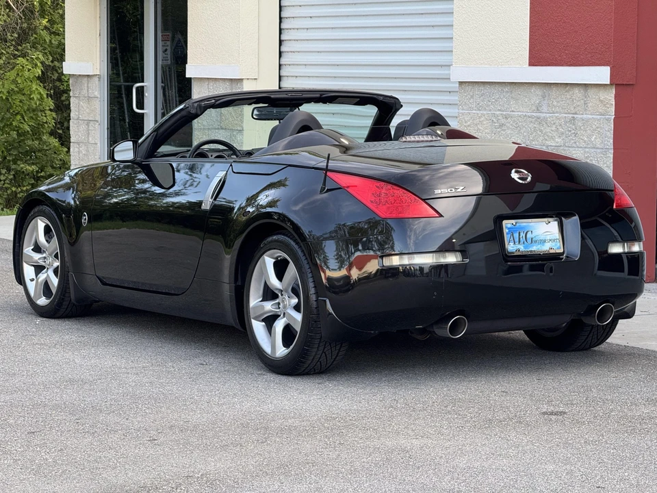 2007 Nissan 350Z 5th Gen - Image 12 of 31