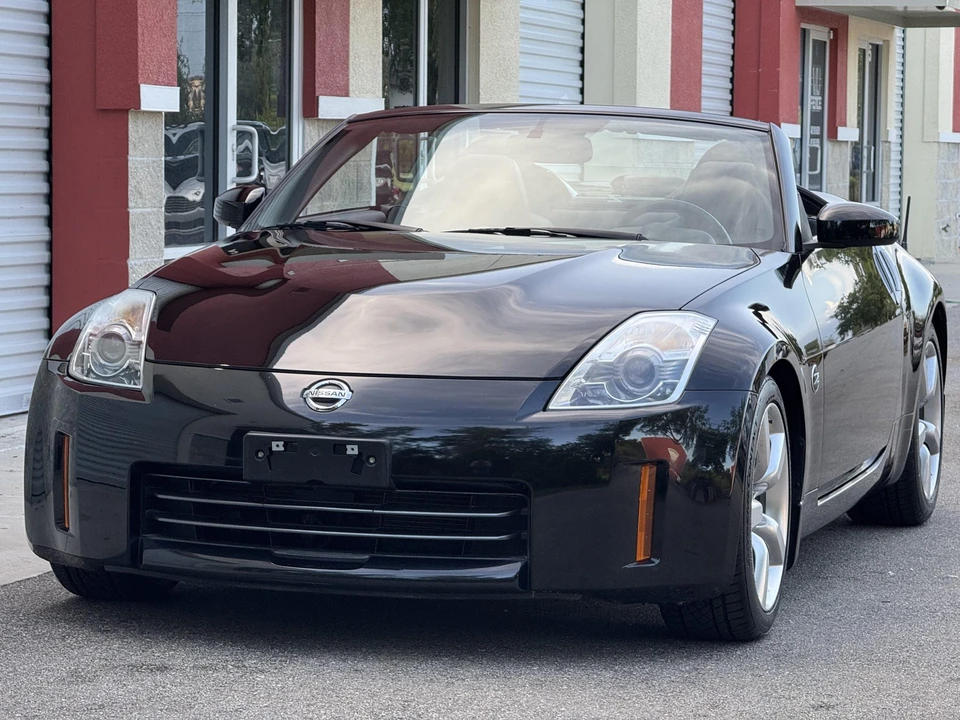 2007 Nissan 350Z 5th Gen - Image 2 of 31