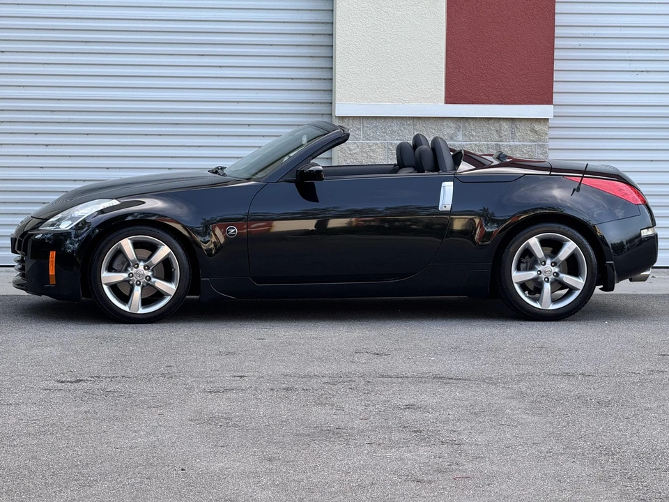 2007 Nissan 350Z 5th Gen - Image 14 of 31