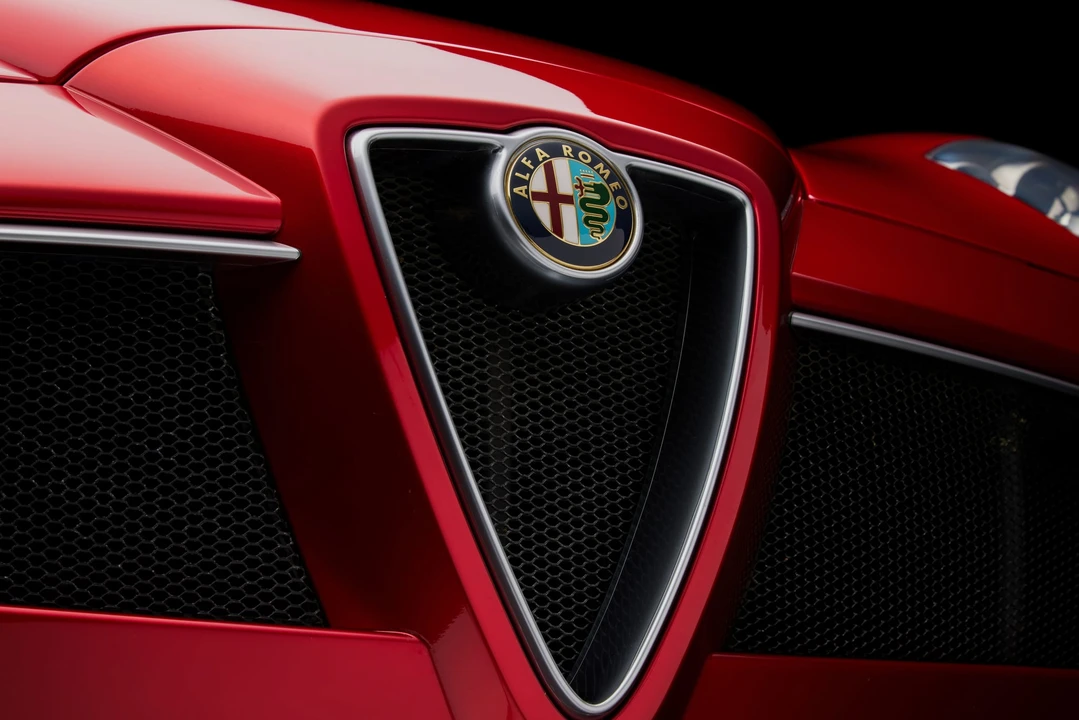 2008 Alfa Romeo 8C Competizione - Image 17 of 31