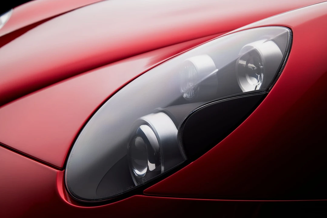 2008 Alfa Romeo 8C Competizione - Image 14 of 31