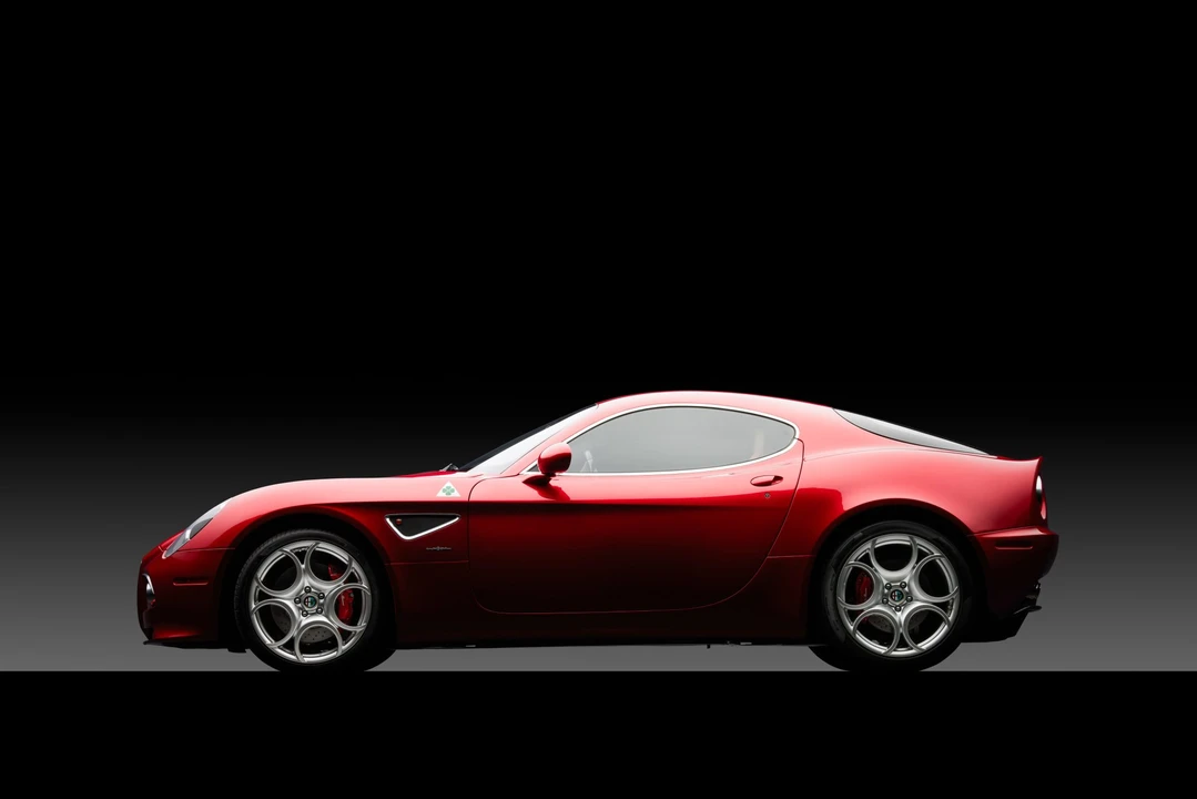 2008 Alfa Romeo 8C Competizione - Image 3 of 31