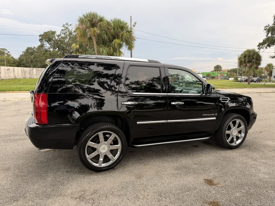 2008 Cadillac Escalade & EXT 3rd Gen - Image 31 of 31