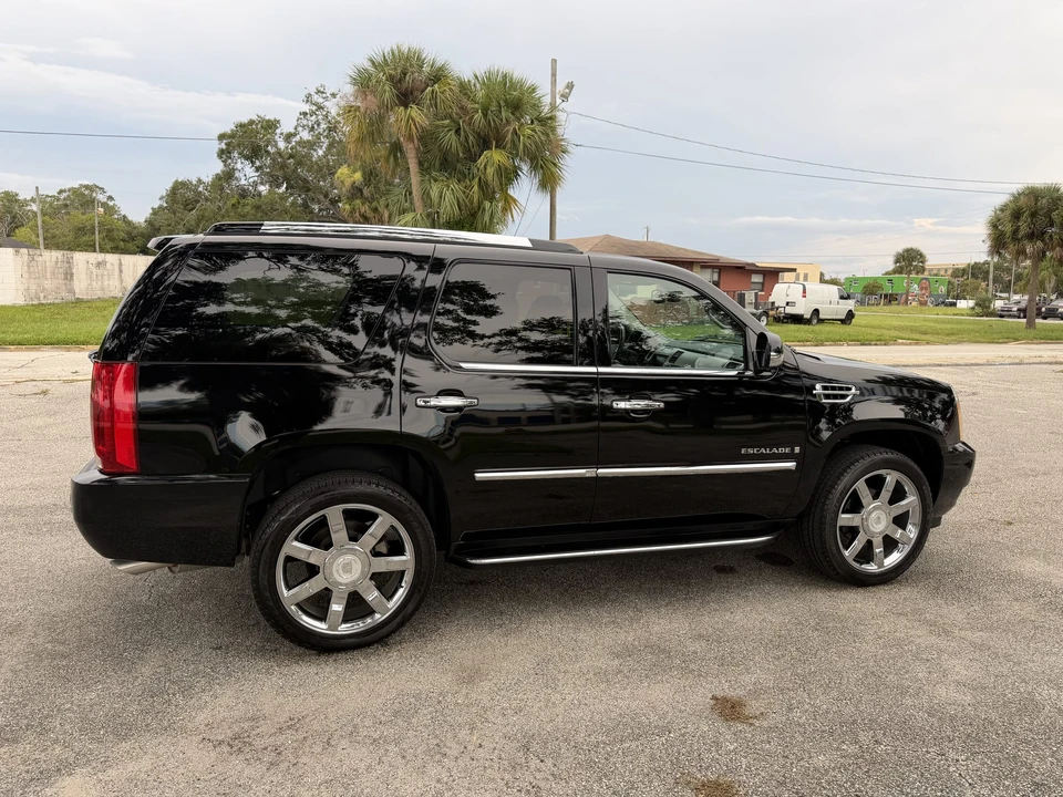 2008 Cadillac Escalade & EXT 3rd Gen - Image 30 of 31