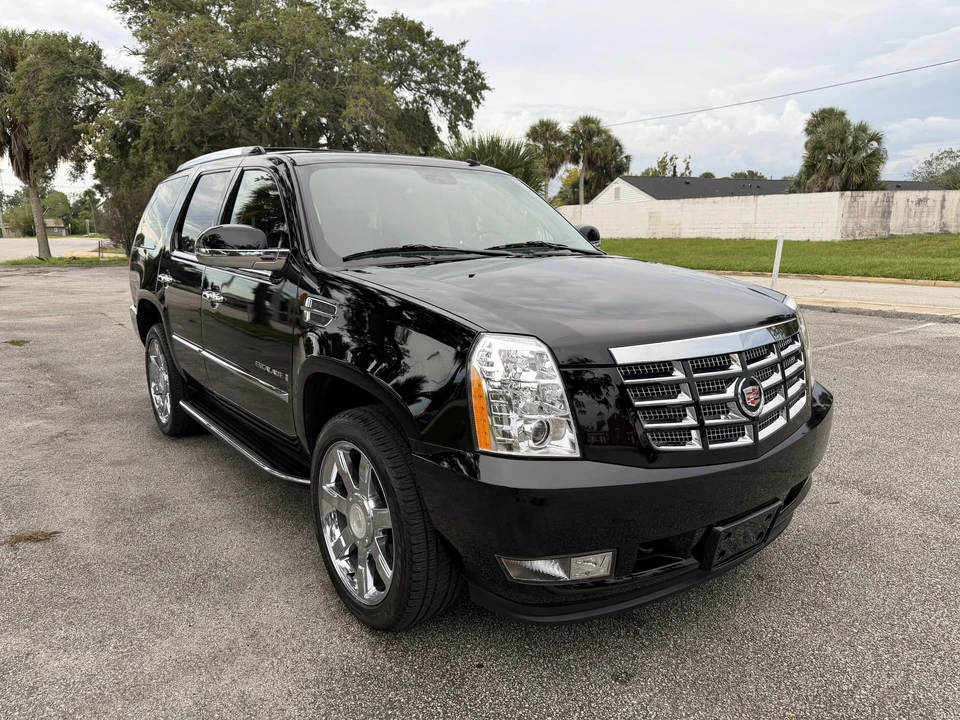2008 Cadillac Escalade & EXT 3rd Gen - Image 18 of 31