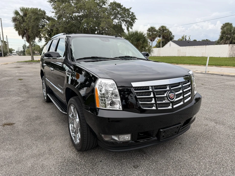 2008 Cadillac Escalade & EXT 3rd Gen - Image 17 of 31