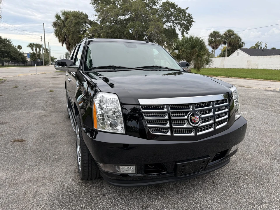 2008 Cadillac Escalade & EXT 3rd Gen - Image 16 of 31