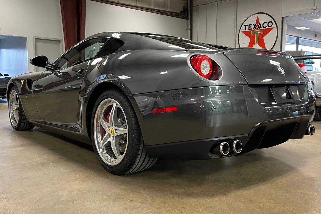 2010 Ferrari 599 GTB Fiorano - Image 5 of 31