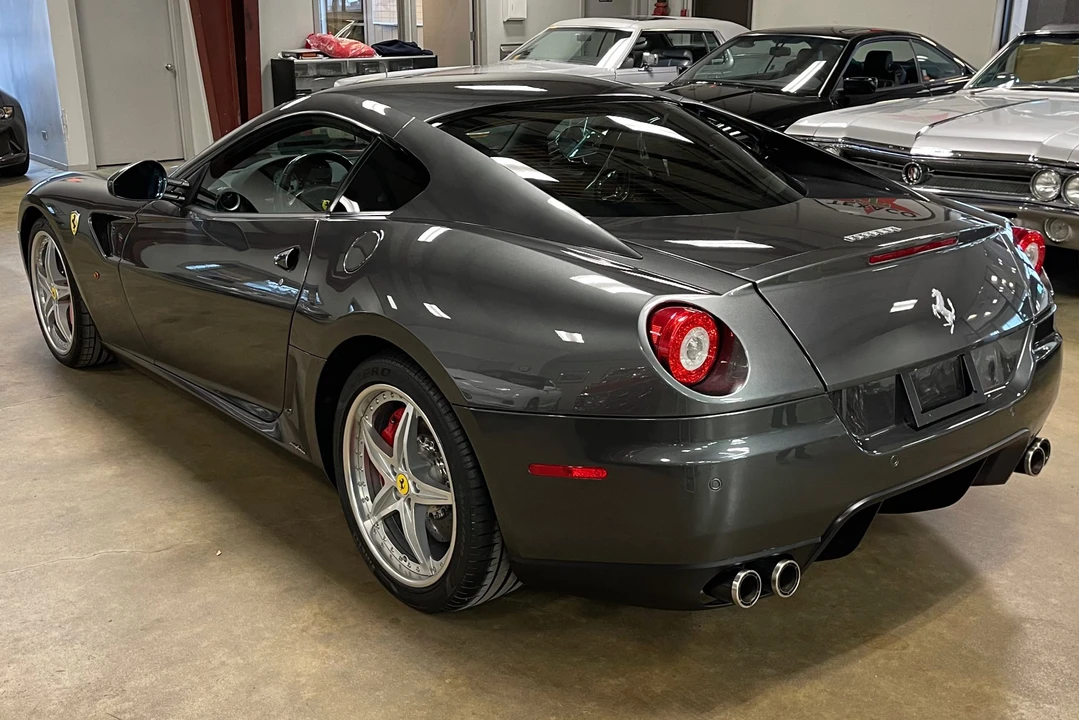 2010 Ferrari 599 GTB Fiorano - Image 6 of 31