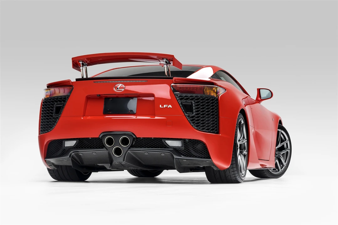 2012 Lexus LFA - Image 15 of 31