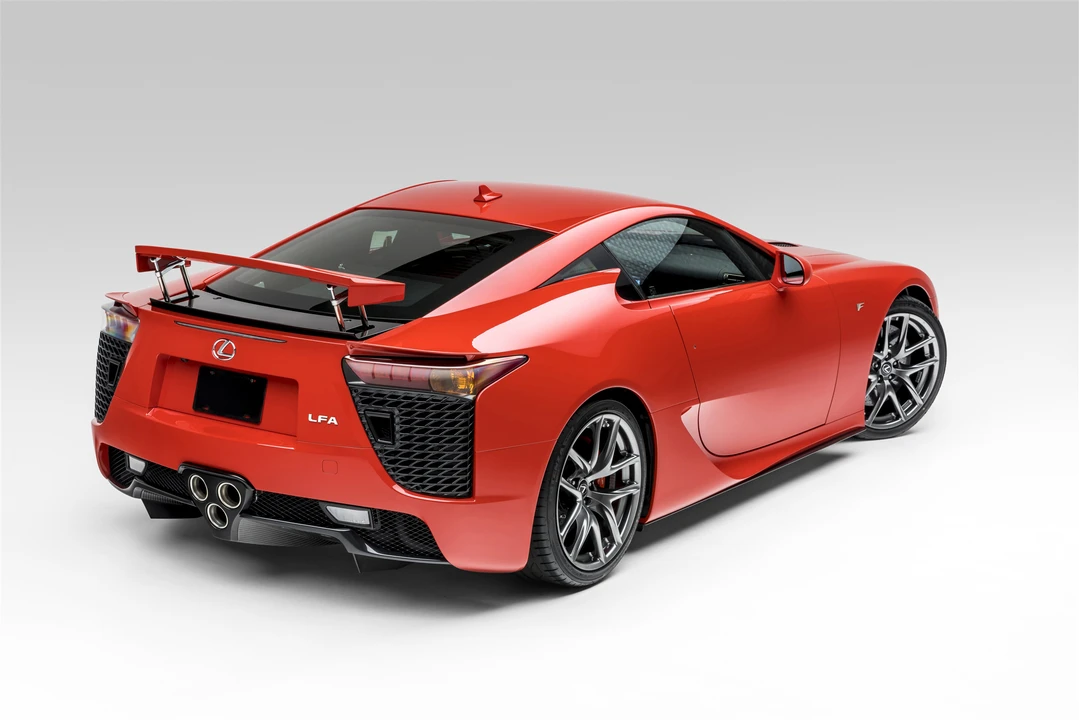 2012 Lexus LFA - Image 13 of 31