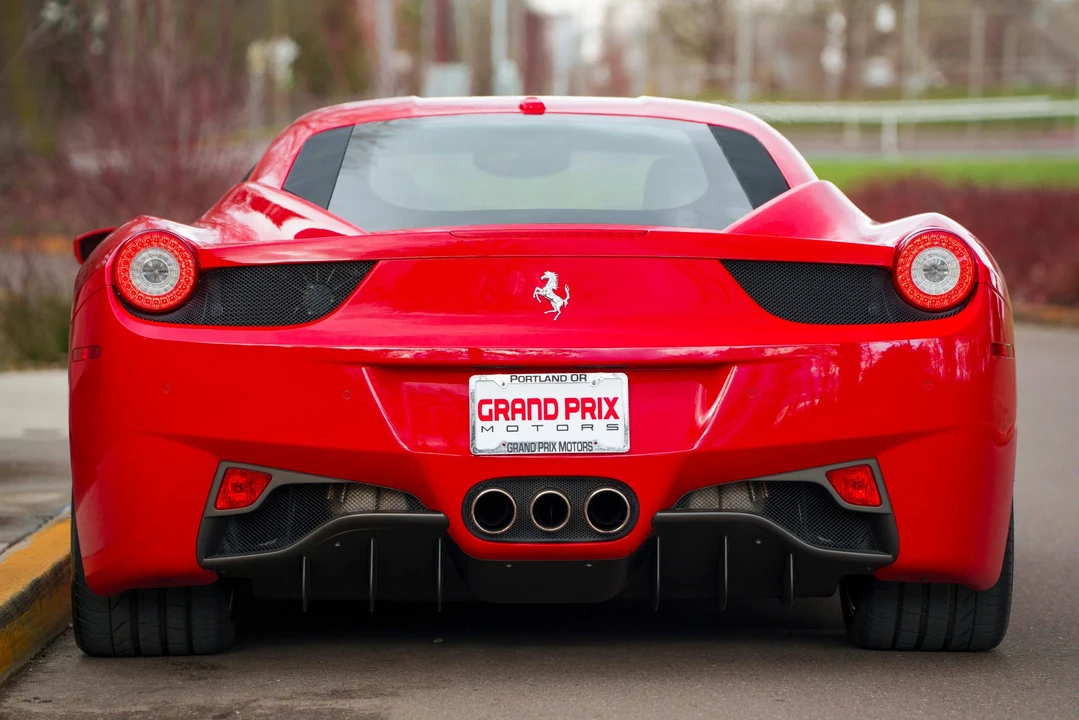 2013 Ferrari 458 Italia - Image 8 of 31