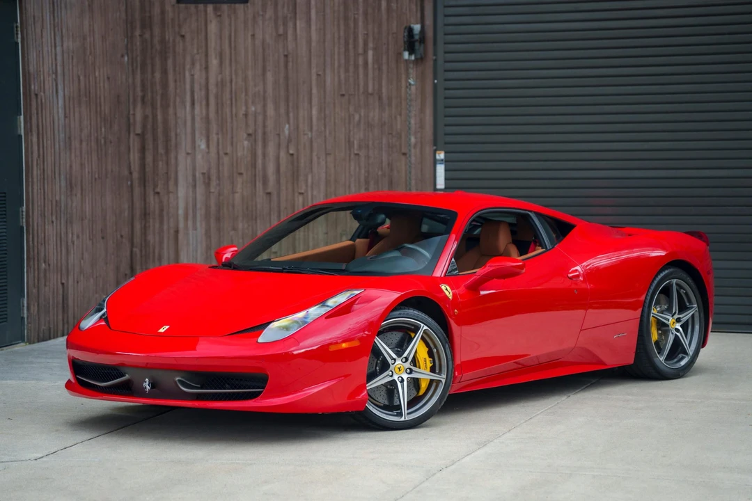 2013 Ferrari 458 Italia - Image 2 of 31