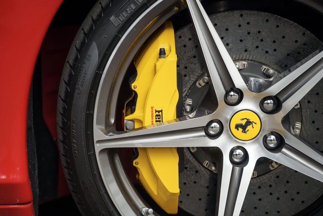 2013 Ferrari 458 Italia - Image 28 of 31