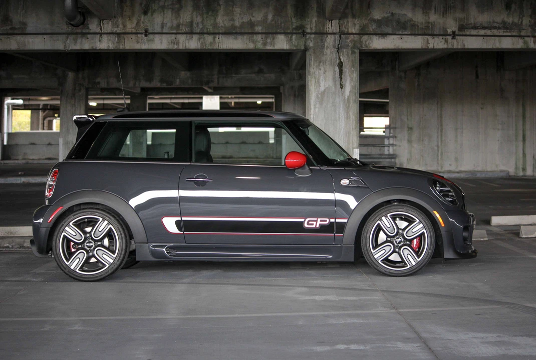 2013 Mini Mini John Cooper Works 2nd Gen - Image 11 of 31