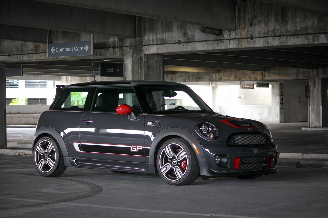 2013 Mini Mini John Cooper Works 2nd Gen - Image 13 of 31