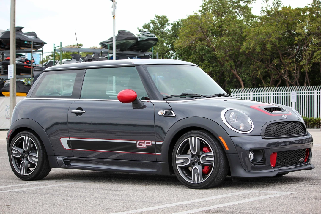2013 Mini Mini John Cooper Works 2nd Gen - Image 15 of 31