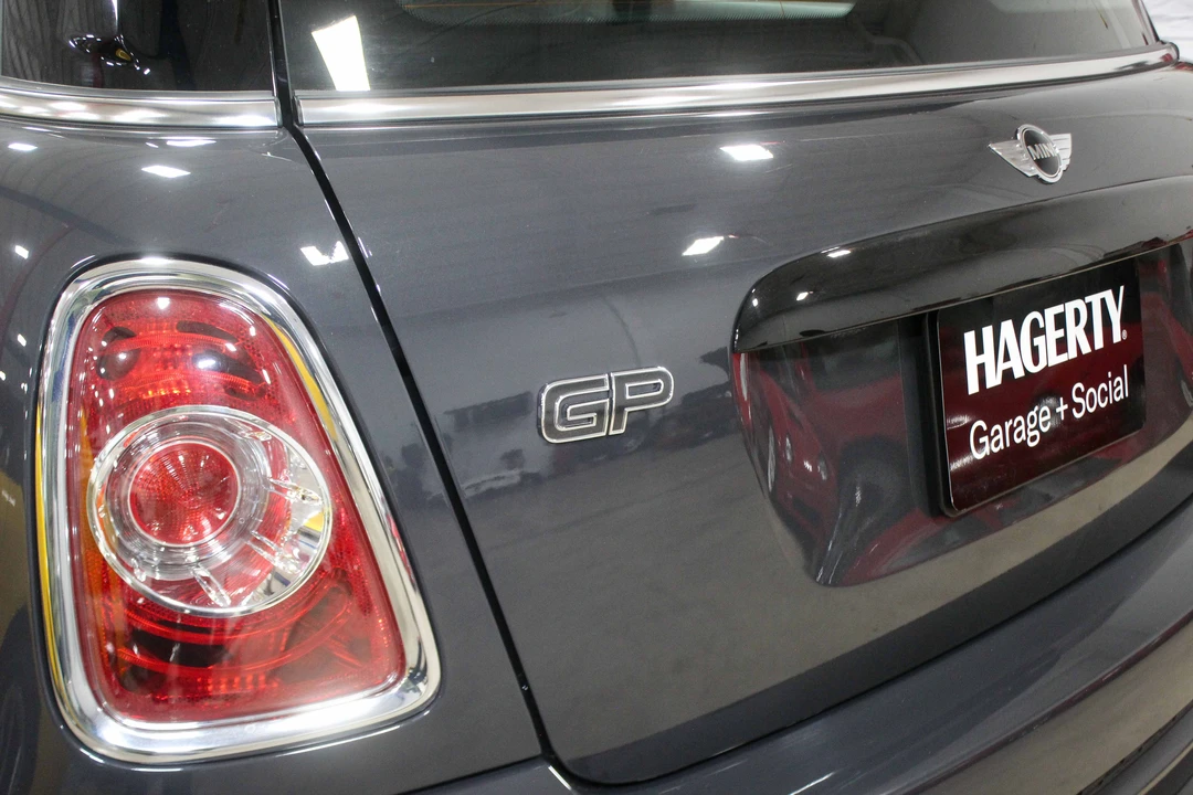 2013 Mini Mini John Cooper Works 2nd Gen - Image 28 of 31