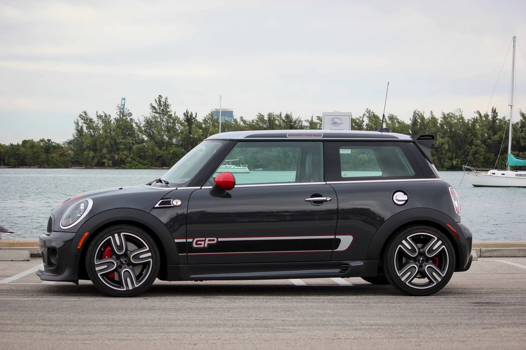 2013 Mini Mini John Cooper Works 2nd Gen - Image 10 of 31