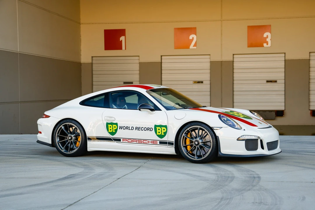 2016 Porsche 991 R - Image 10 of 31